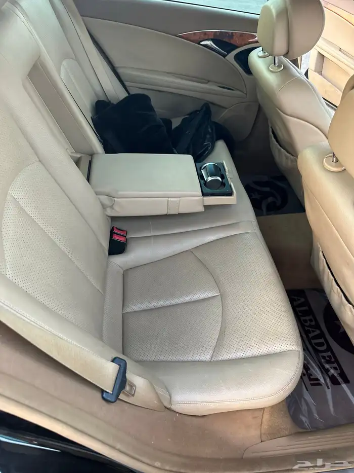 مرسيدس E300 موذيل 2007 5