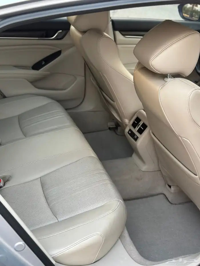 هوندا اكورد 2022 EX 9