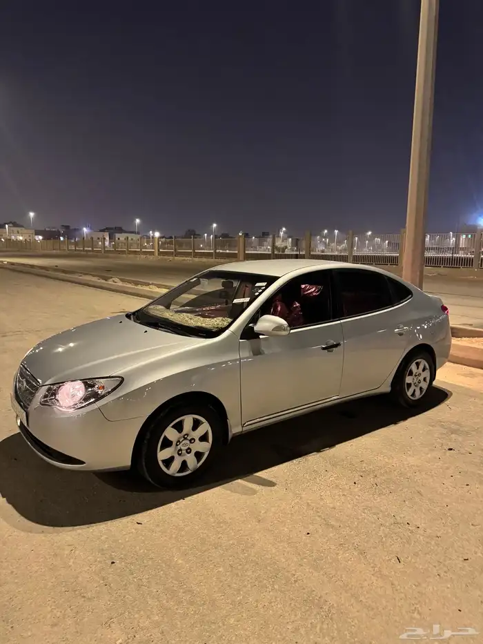 النترا هونداي نص فل للبيع السوم وصل 15 و البيع ماهو بعيد 6