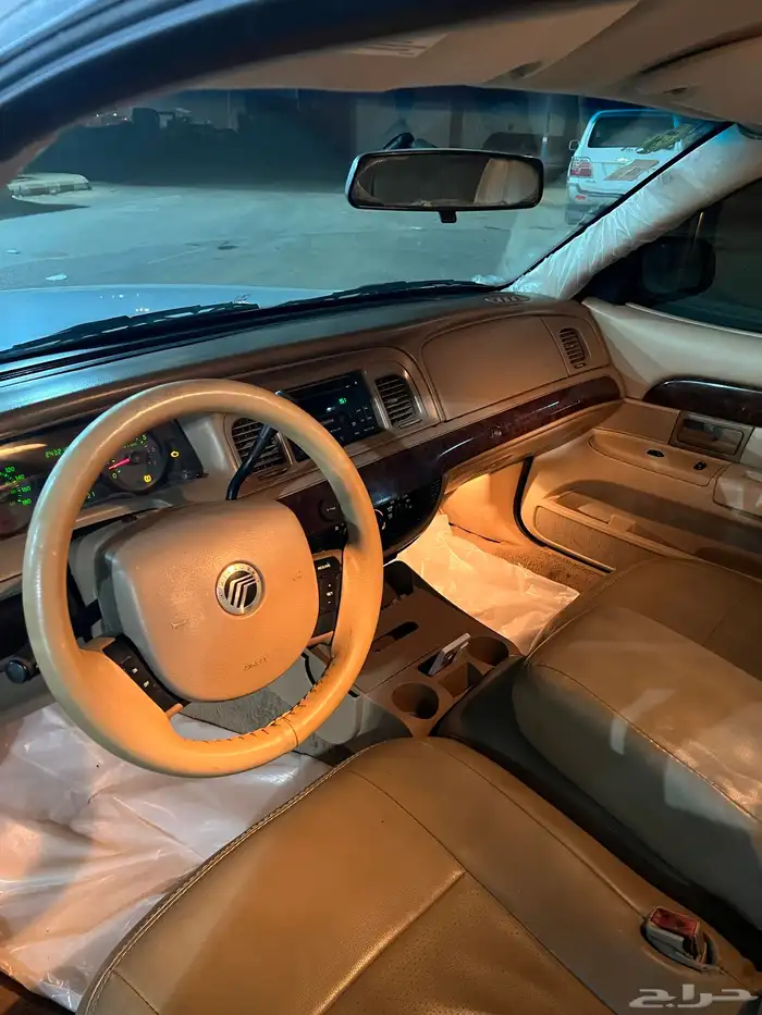 فورد جراند ماركيز 2008 7