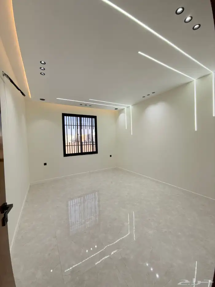 للبيع شقق علويه6غرف بسطح خاص ح الراقي خ مشيط بسعر550الف 16