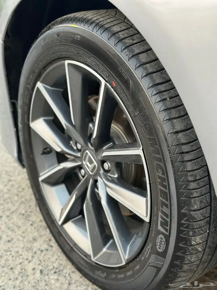 هوندا اكورد 2022 EX 12