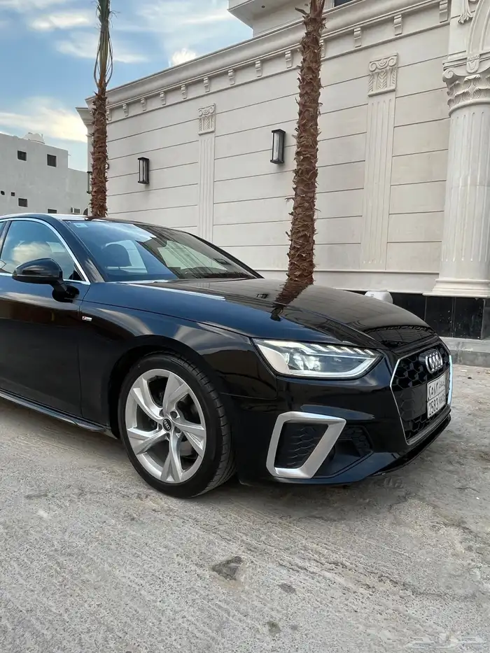 اودي A4 2021 7