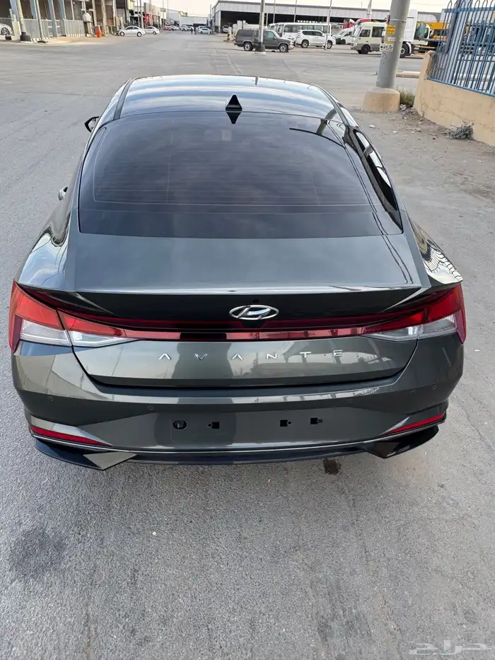 الانترا 2021 بنزين 22