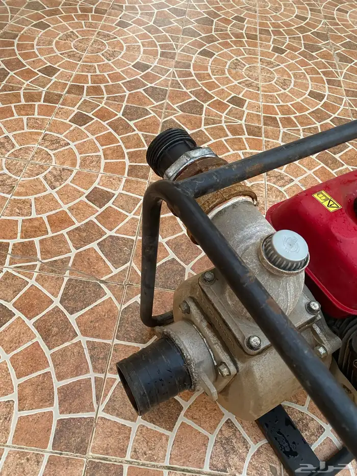 ماطور ماء هوندا 3 بوصه شبه جديد 3