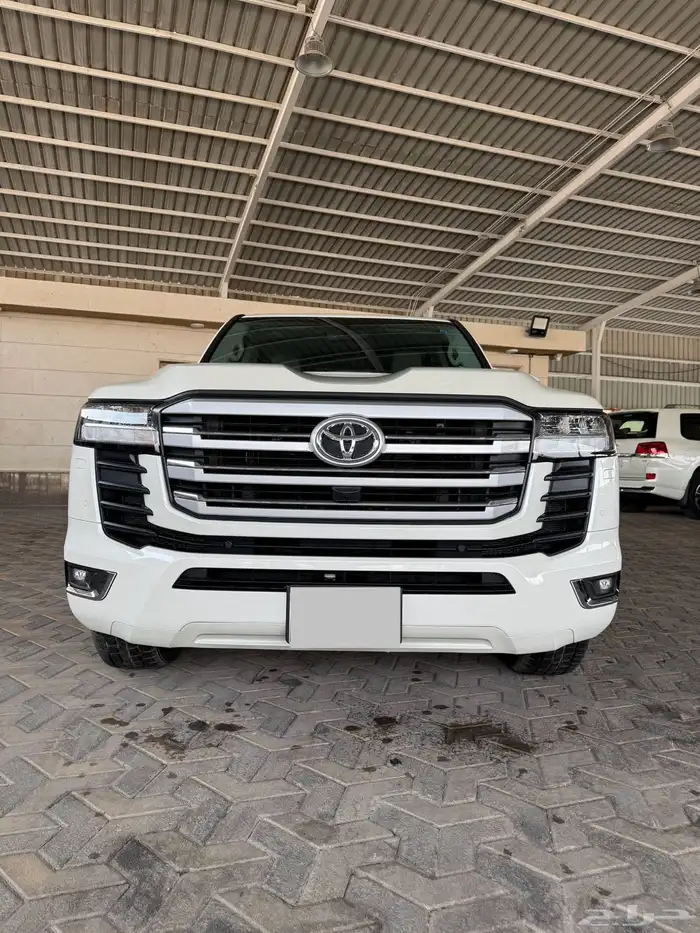 تويوتا جي اكس أر L2 موديل 2025 سعودي 1