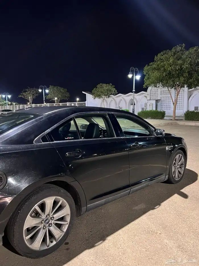 فورد تورس اعلي فئه نظيف للبيع 8