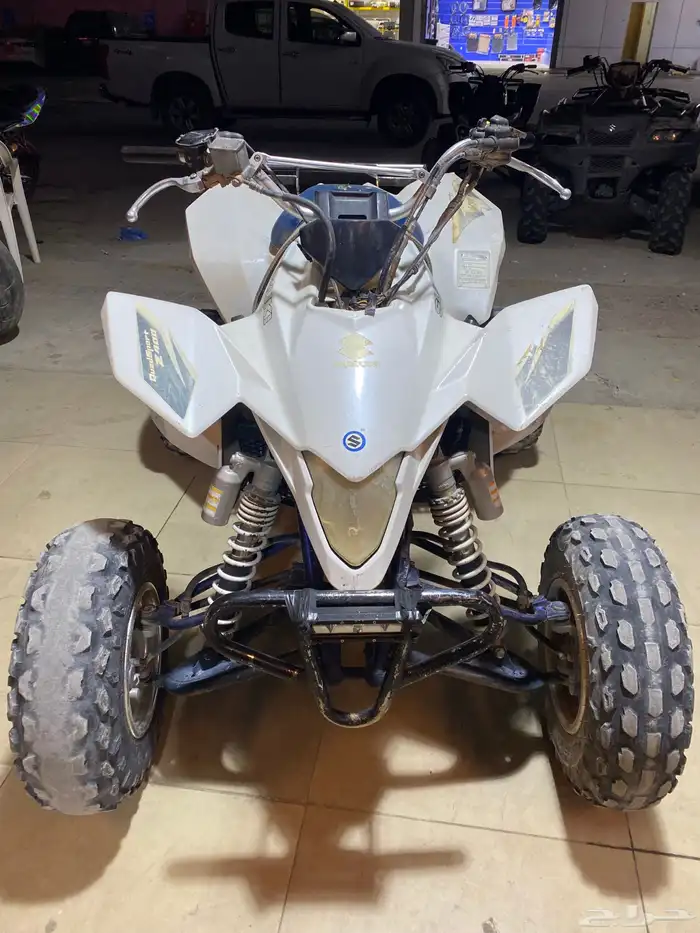 للبيع دباب سزوكي زد 400 1