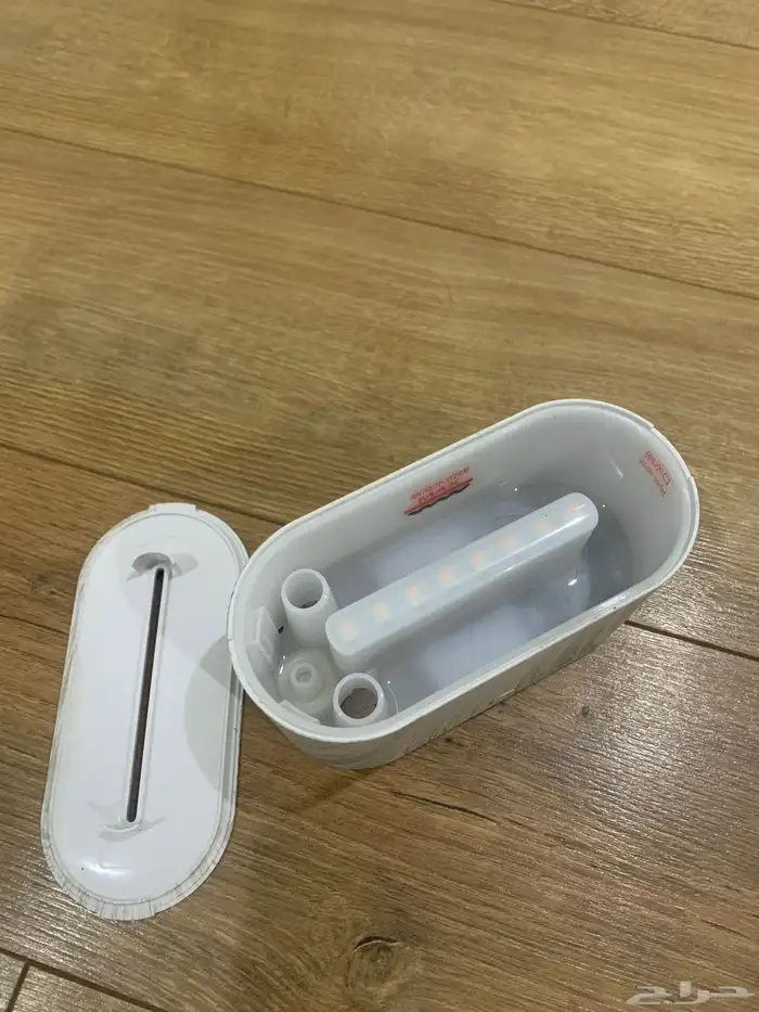 فواحه خشبيه بيضاء 1