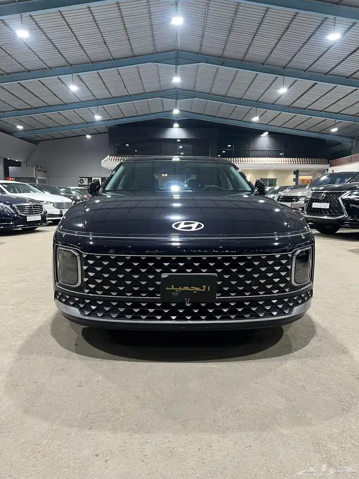 هيونداي ازيرا 2025 0