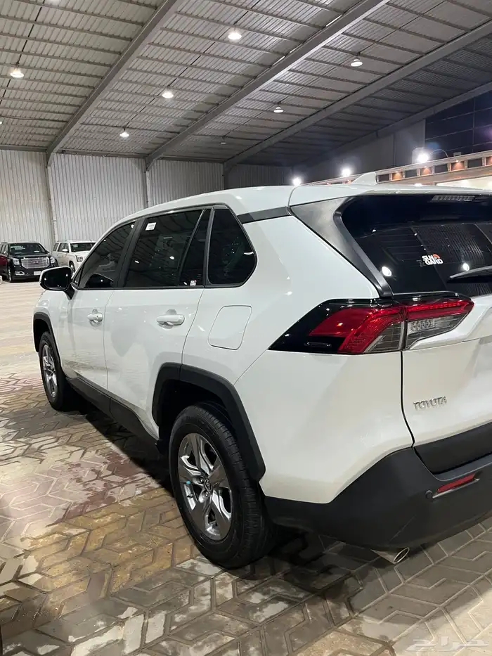 راف فور 2025 دفع رباعي ممشى قليل 5