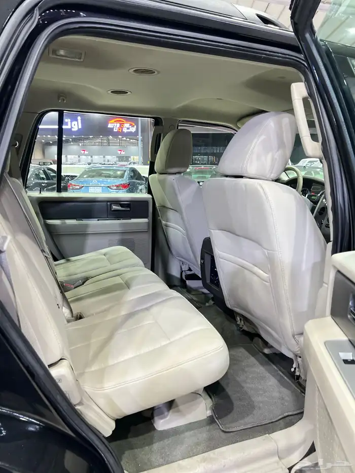 فورد اكسبديشن 2014 بدون بدل سعودي ماشي 130 ميل 11