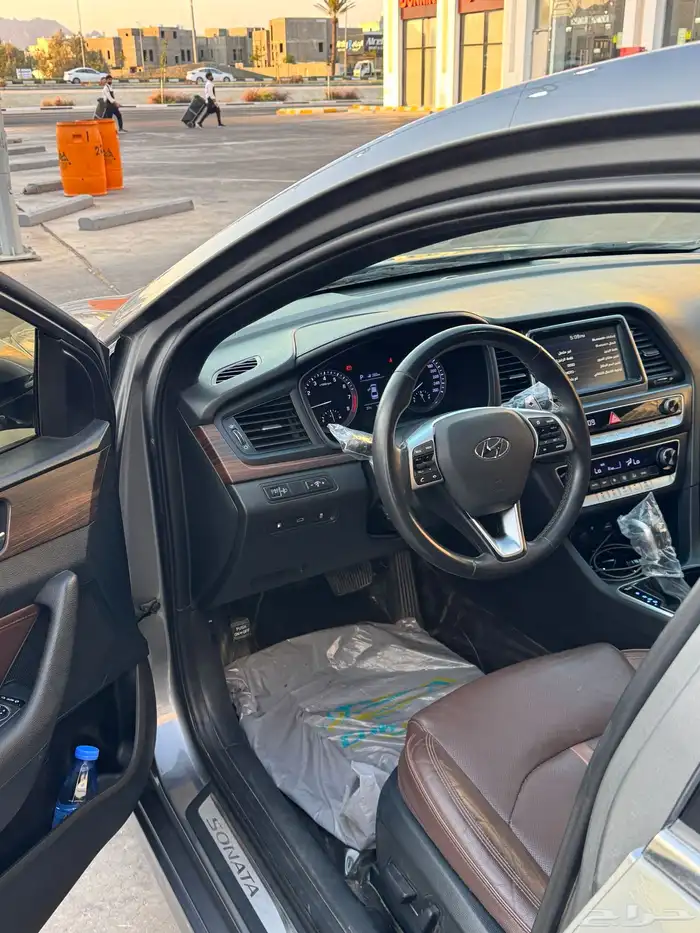 للبيع هونداي سوناتا 2019 15