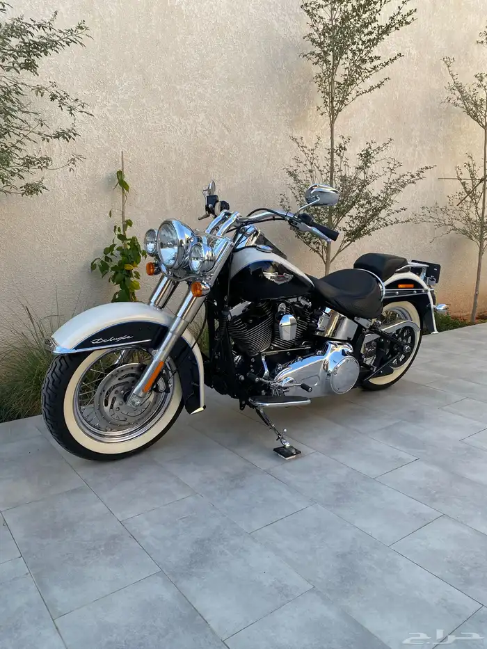 للبيع هارلي سوفتيل ديلكوس 2012 12