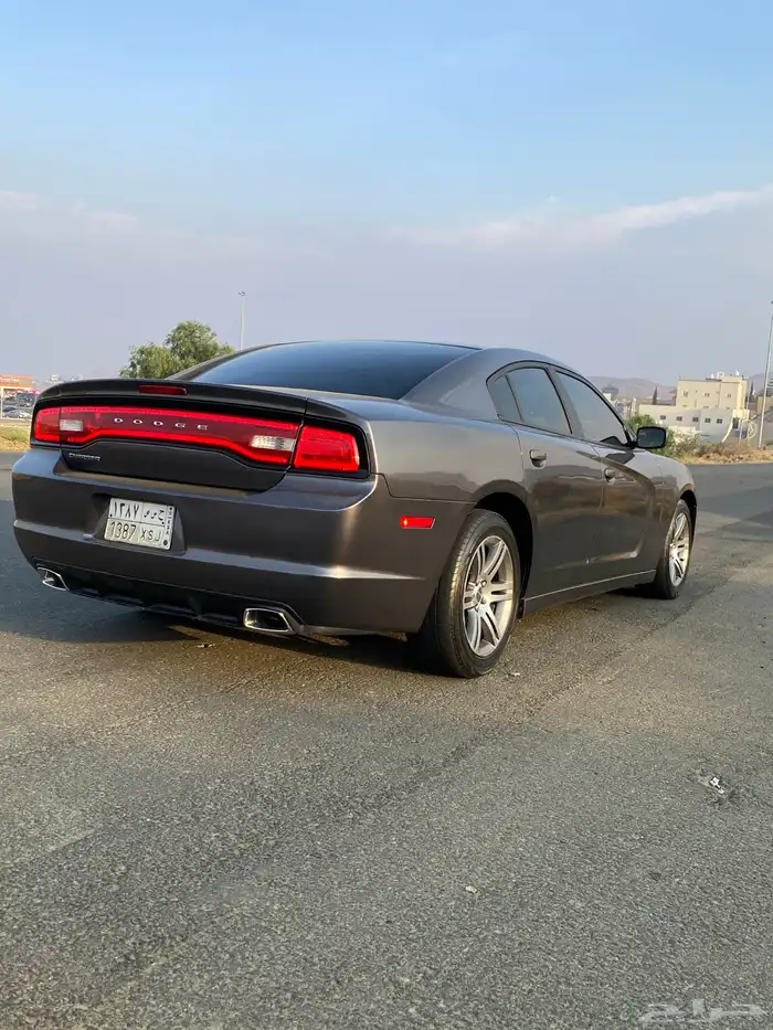 دوج تشارجر 3