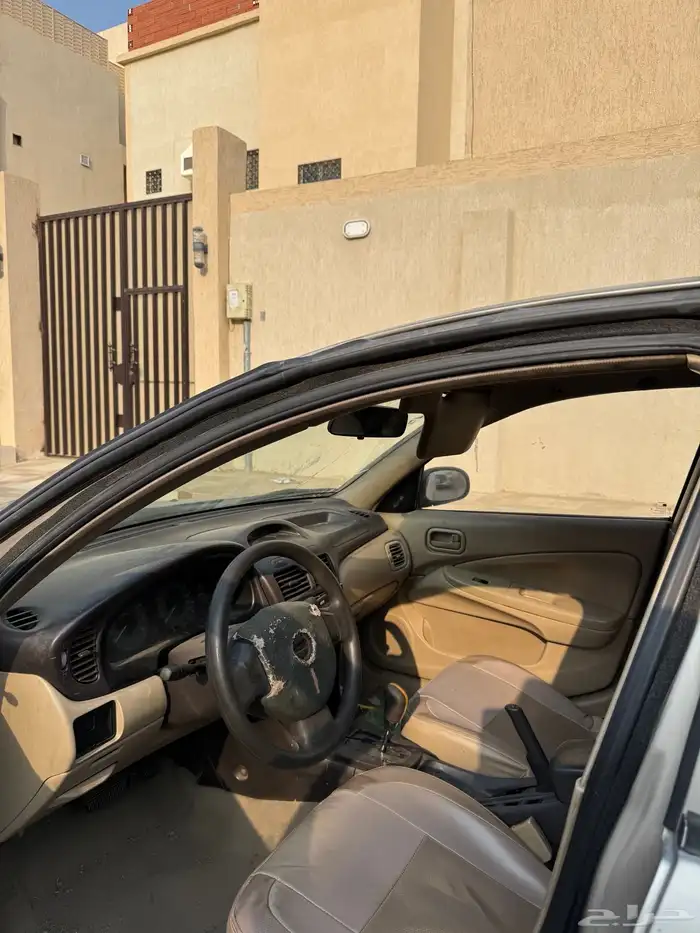 نيسان صني للبيع ع السوم 1