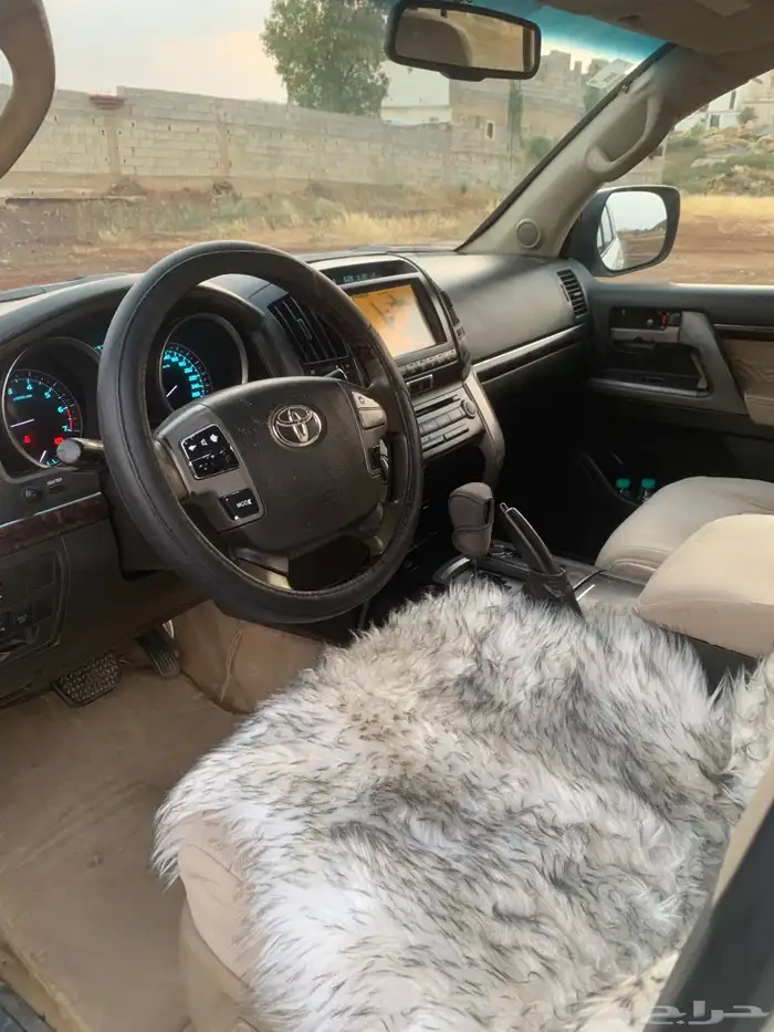 لاندكروزر 2011 في اكس ار فل كامل 8