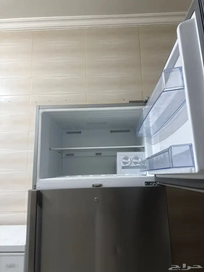 ثلاجه بيكو خربانه شريحه كمبرسر 2