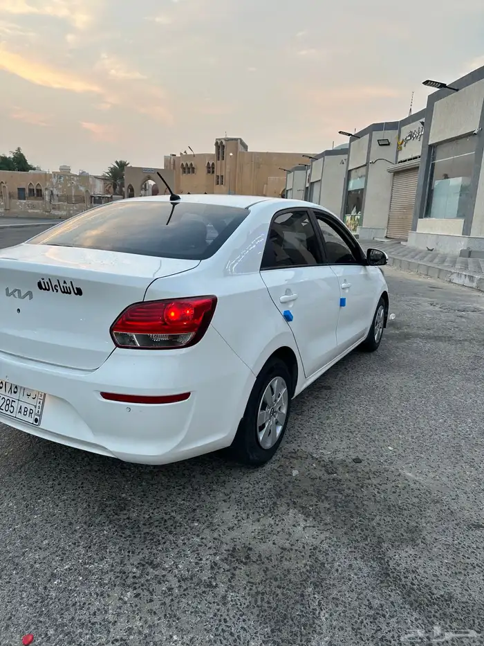 كيا بي جاص اللون ابيض 2022 العداد 194 2