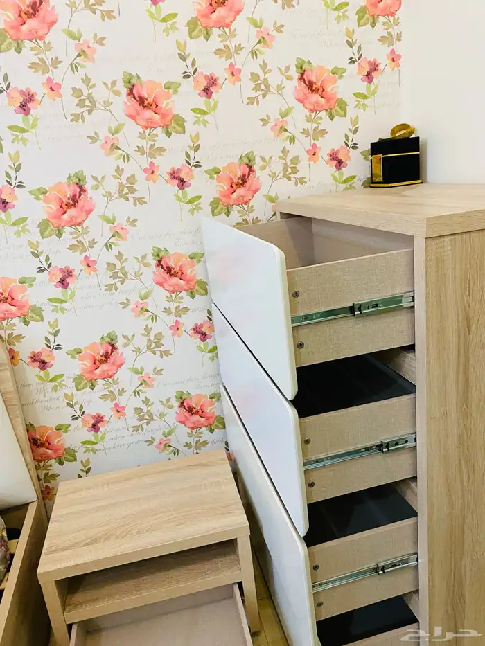 غرفة نوم كاملة ( نفرين ) 7 قطع 1