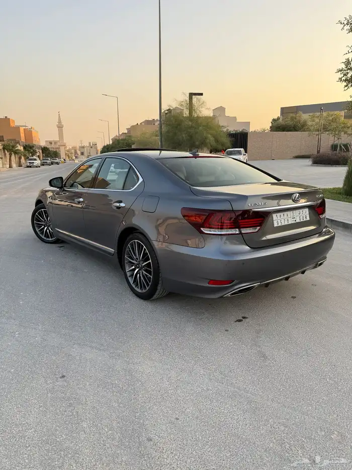 لكزس LS 460 F Sport 2013 3