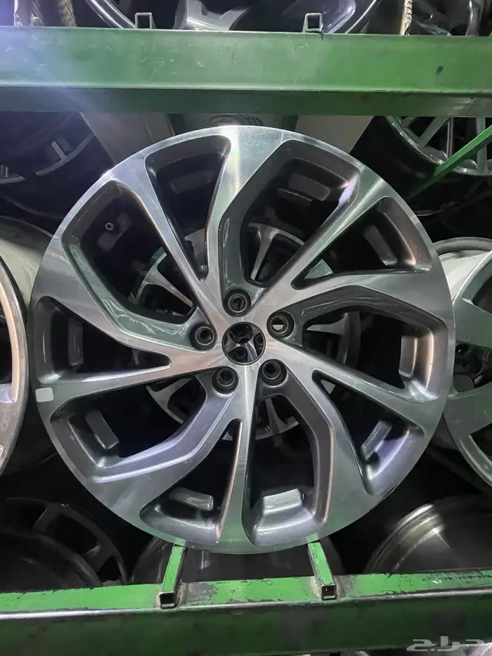 جنوط فورد تورس موديل 2023 مقاس 19 اصلي وكاله 1