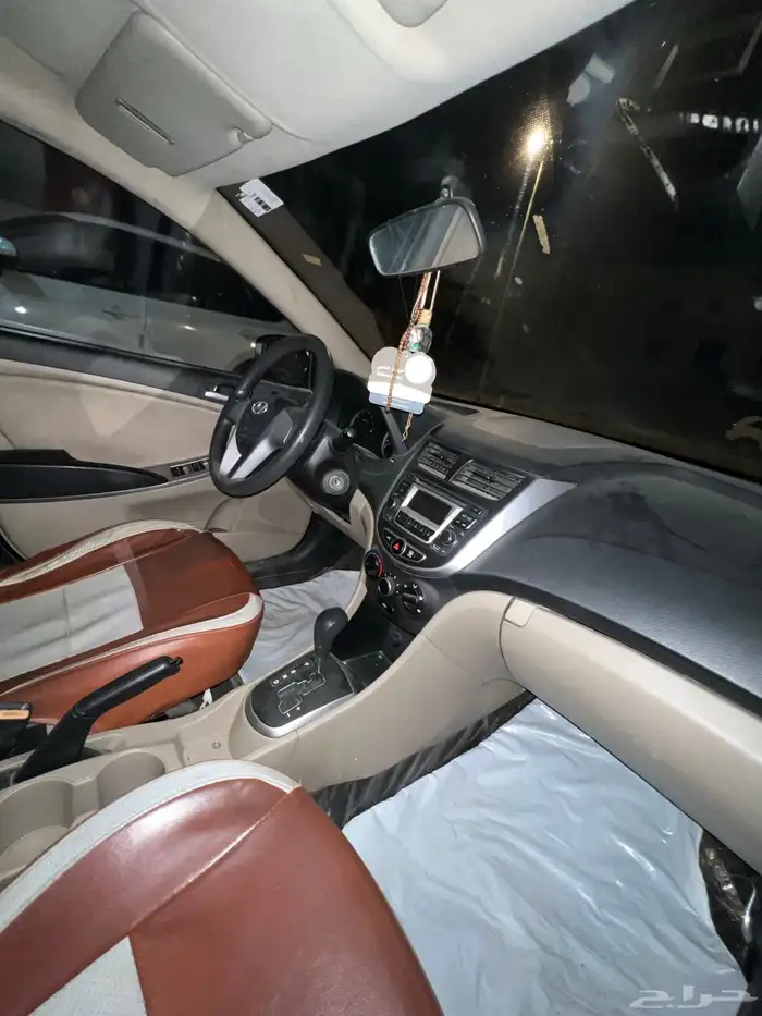 للبيع اكسنت 2017 5