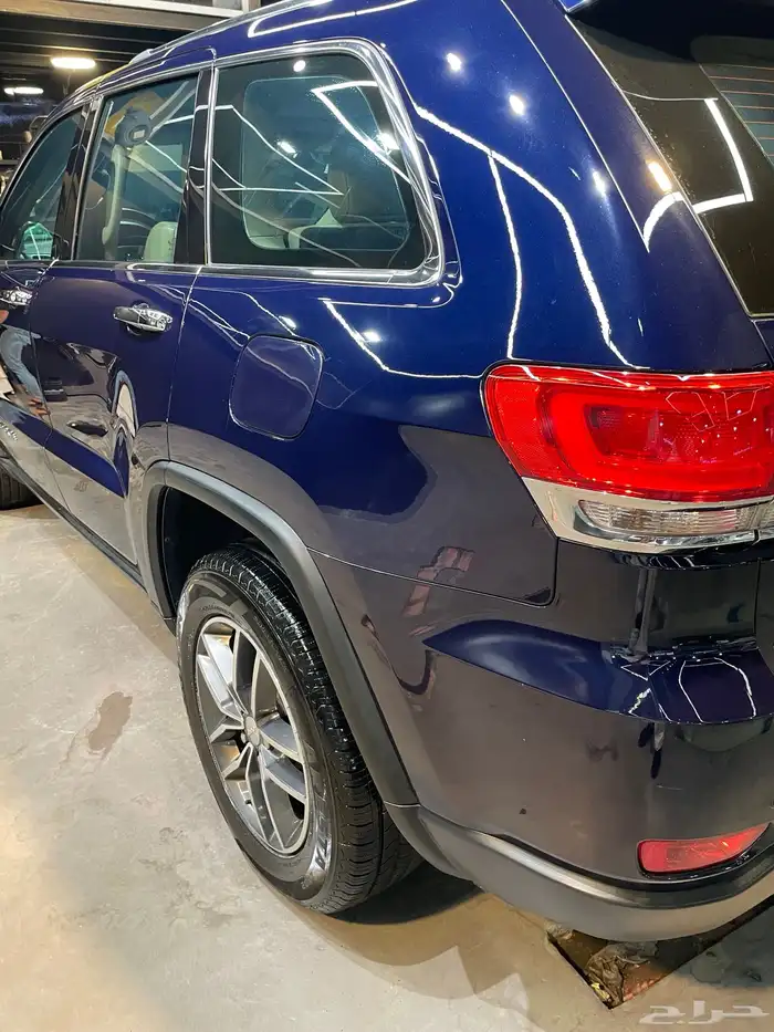 2018 جيب جراند شروكي ليميتيد فل كامل 15