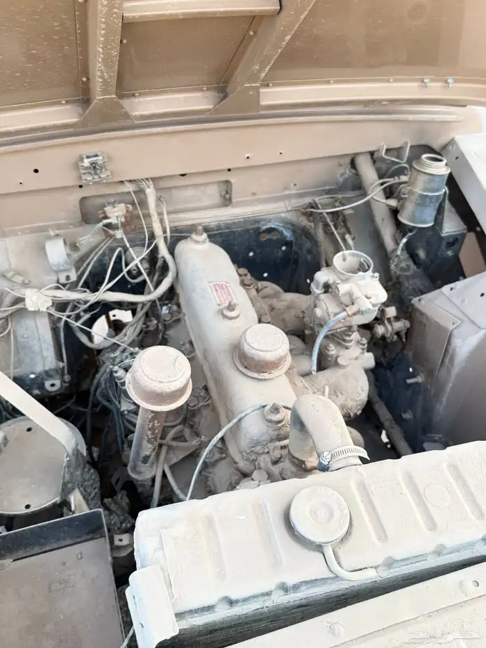 للبيع سياره نادره لاند روفر ديفندر 1960 8