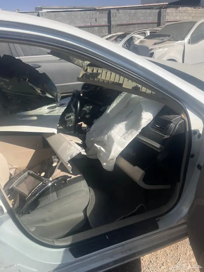 كامري 2016 GL قطع غيار فقط 5