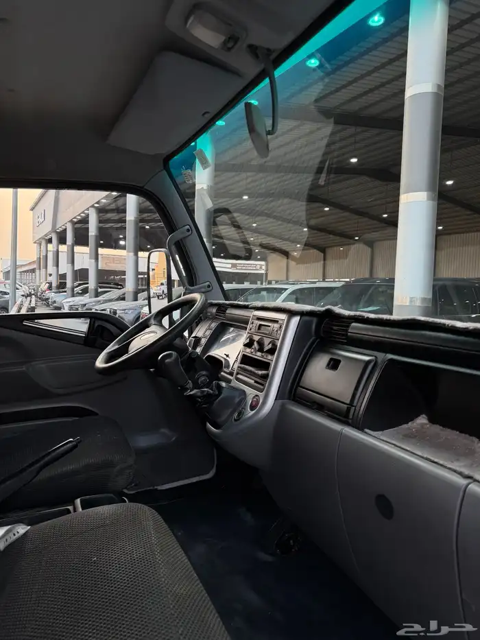 متسوبيشي كانتر دينا 2020 6