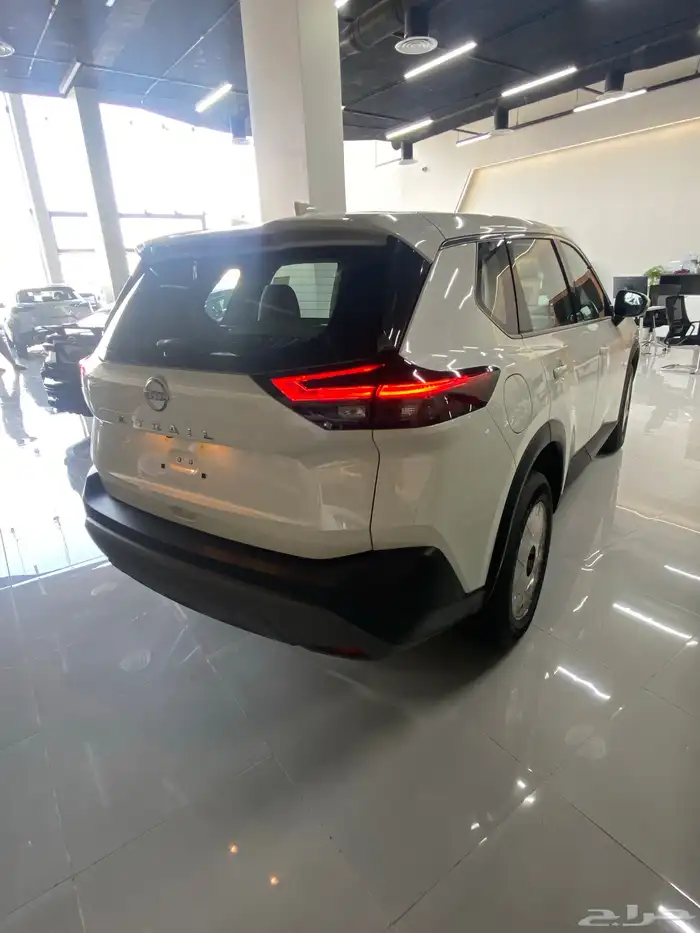 متوفر نيسان اكستريل ستاندر بدون دبل موديل2025 بافضل سعر 6