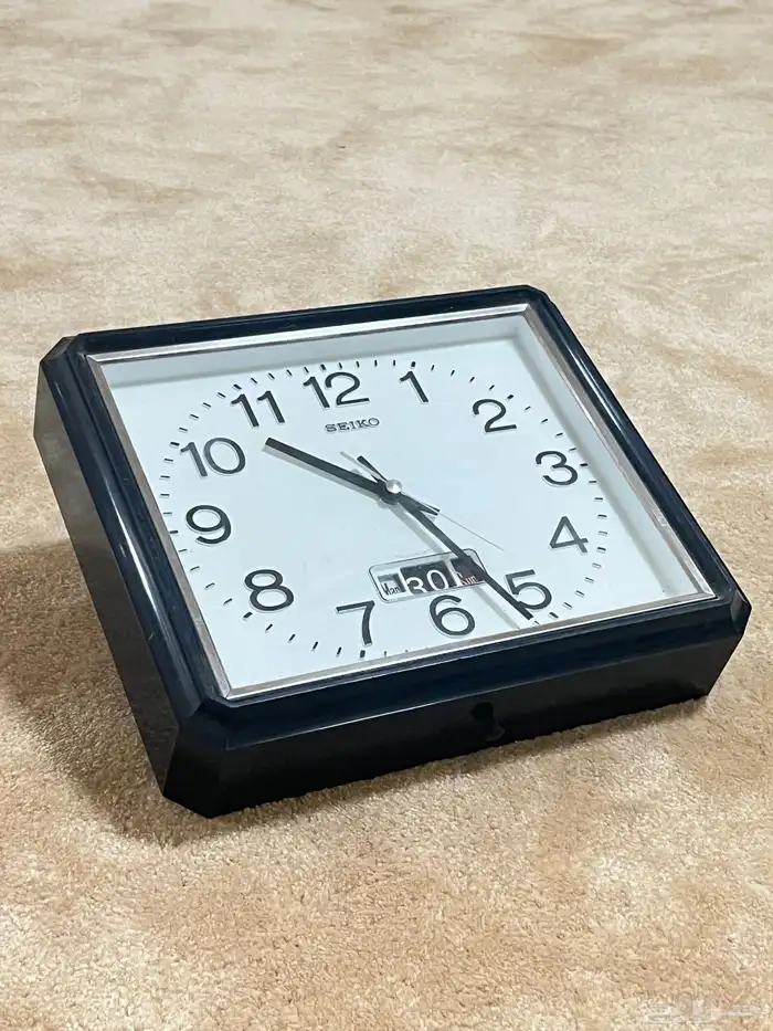 ساعات حائط انتيك 1