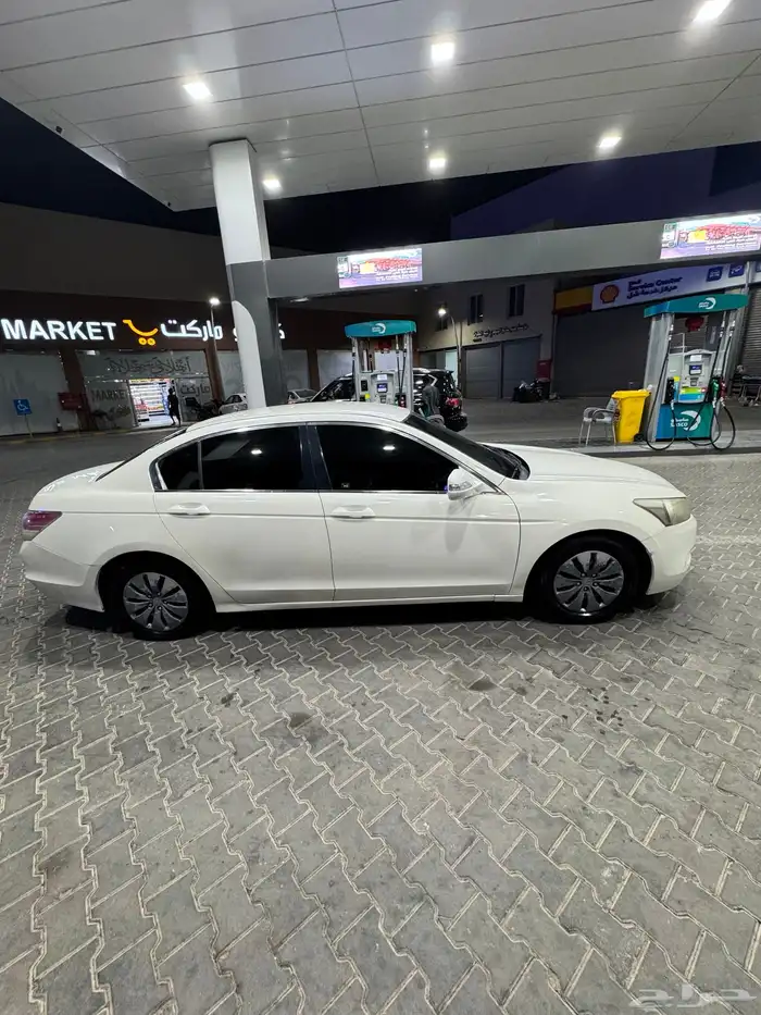 هوندا اكورد 2010 3