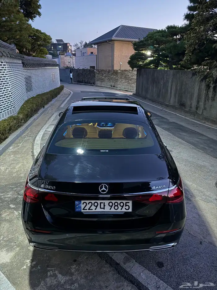 مرسيدس E300 10