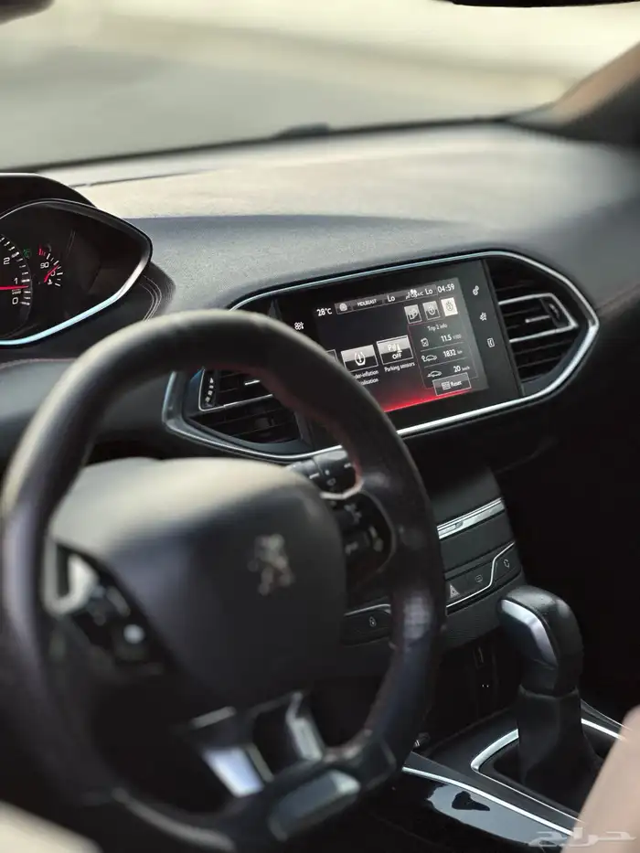 بيجو GT Line 2017 للبيع 11