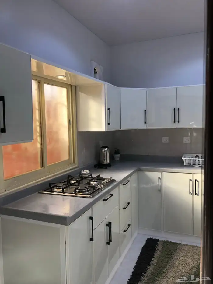 شقة مفروشة وصغيرة وأرضية بمدخل خاص للإيجار 5