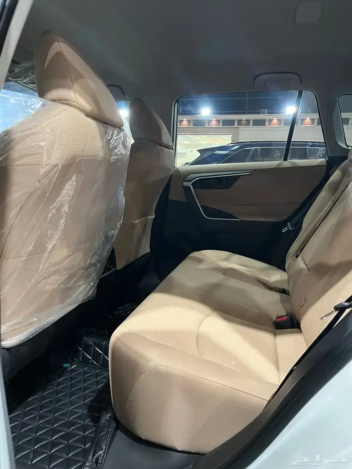 راف فور 2025 دفع رباعي ممشى قليل 15