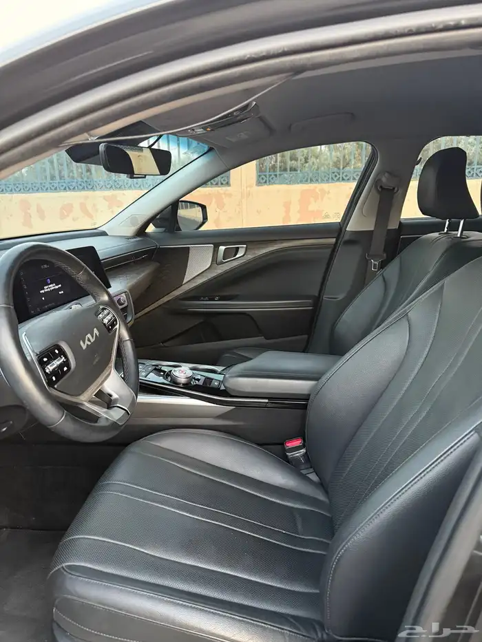 كيا K8 2022 بحالة الوكاله 11