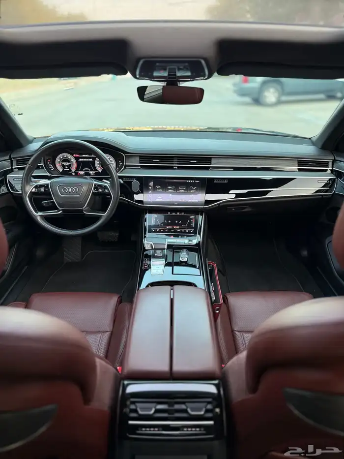 Audi A8L 2021 27