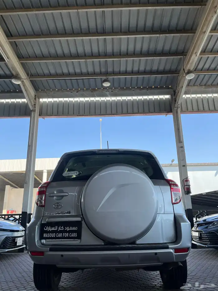 تويوتا راف فور2012 18