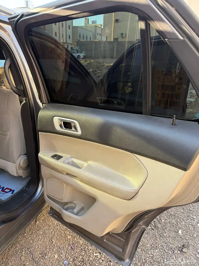 فورد اكسبلورر 2013 12