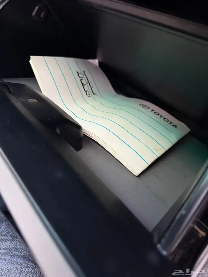 لاندكروزر 1999 قير عادي (عنابي) ممشى قليل 53