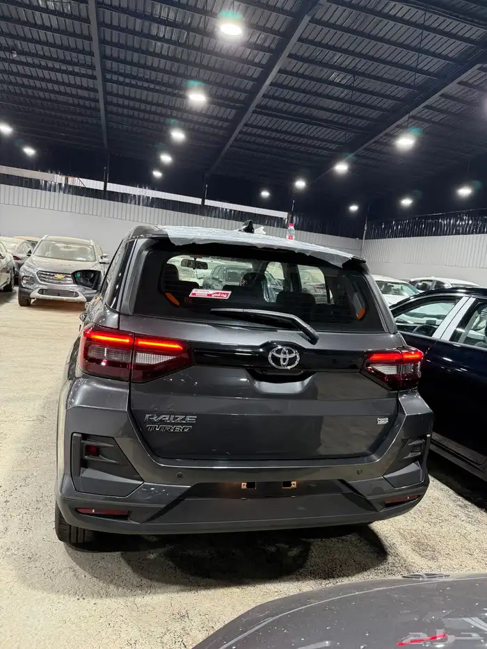 تويوتا رايز موديل 26 بسعر خاص للكاش والتقسيط 9