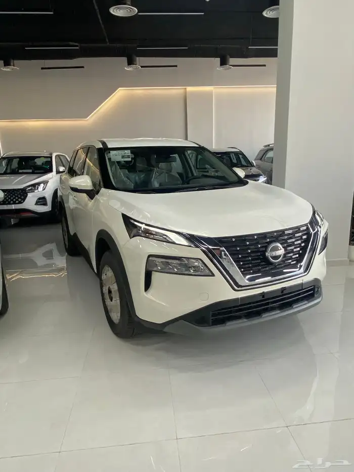 متوفر نيسان اكستريل ستاندر بدون دبل موديل2025 بافضل سعر 2