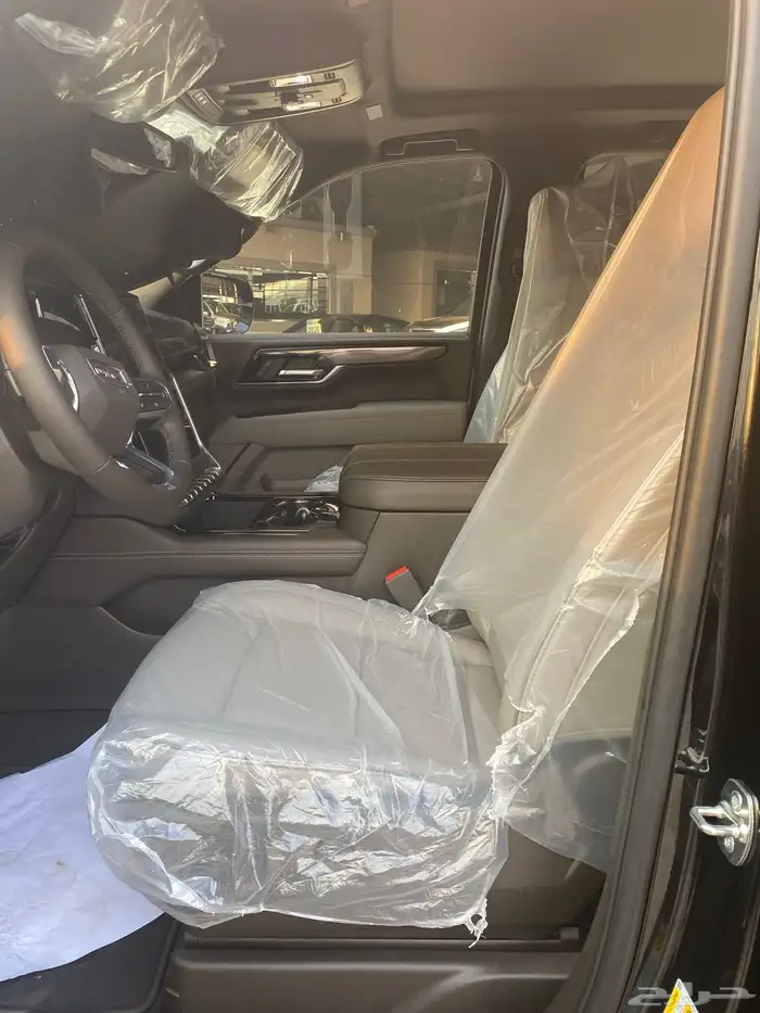 جي ام سي يوكون اليفيشن 2025 5