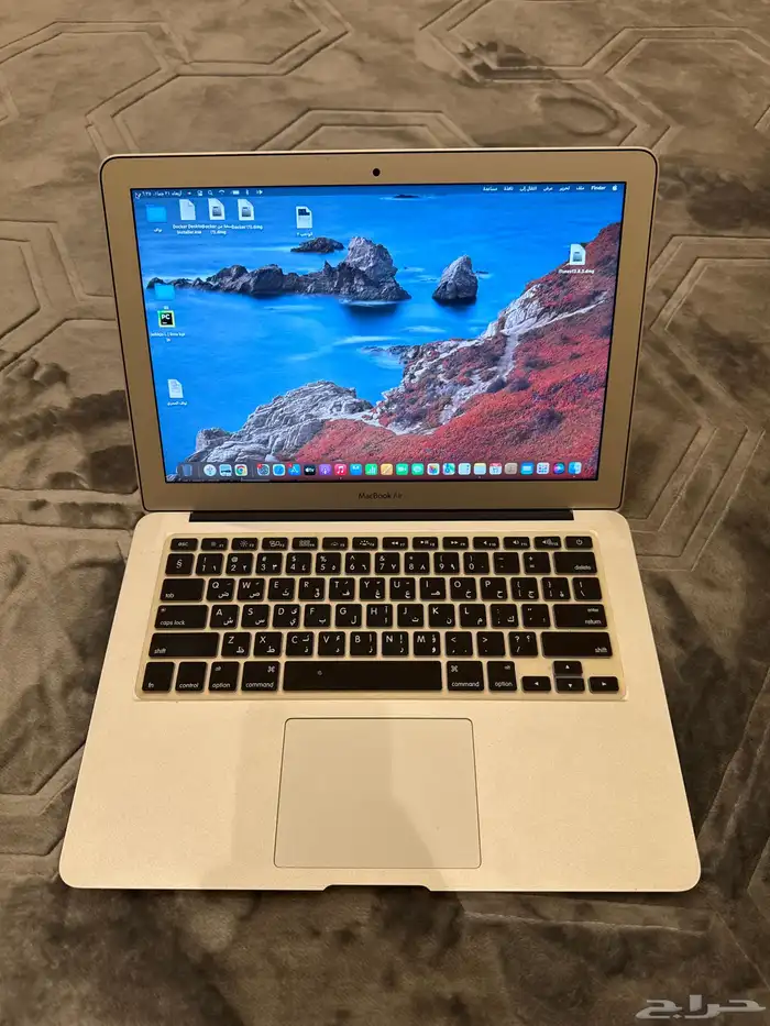 لابتوب ماك بوك اير نظيف 0
