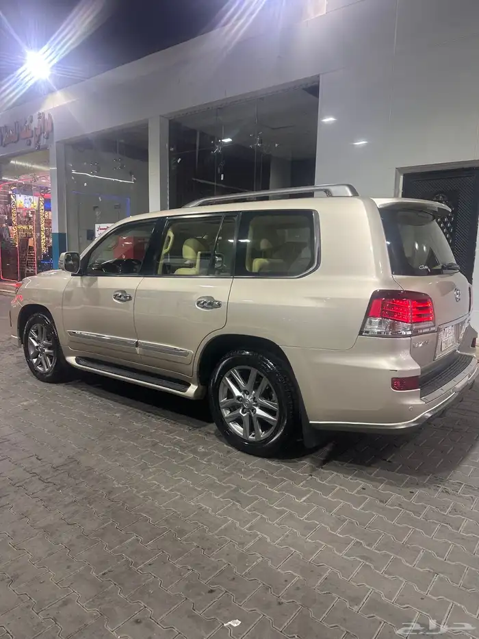 جيب لكزس 2012 DD 7