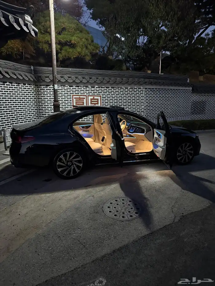 مرسيدس E300 18