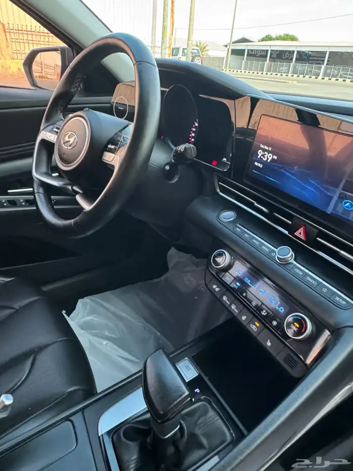 الانترا 2021 بنزين 12